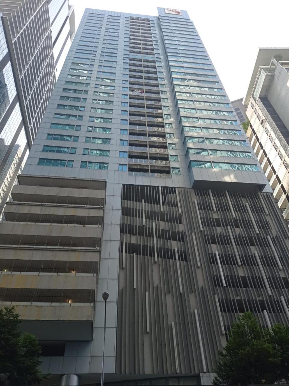 Majestic At Mercu Summer *
